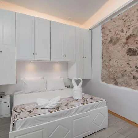 Apartment Aegean View House In Trypiti
