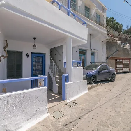 Apartment Aegean View House In Trypiti